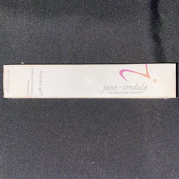 Jane Iredale Undereye Concealer color No 2 - Picture 2 of 7